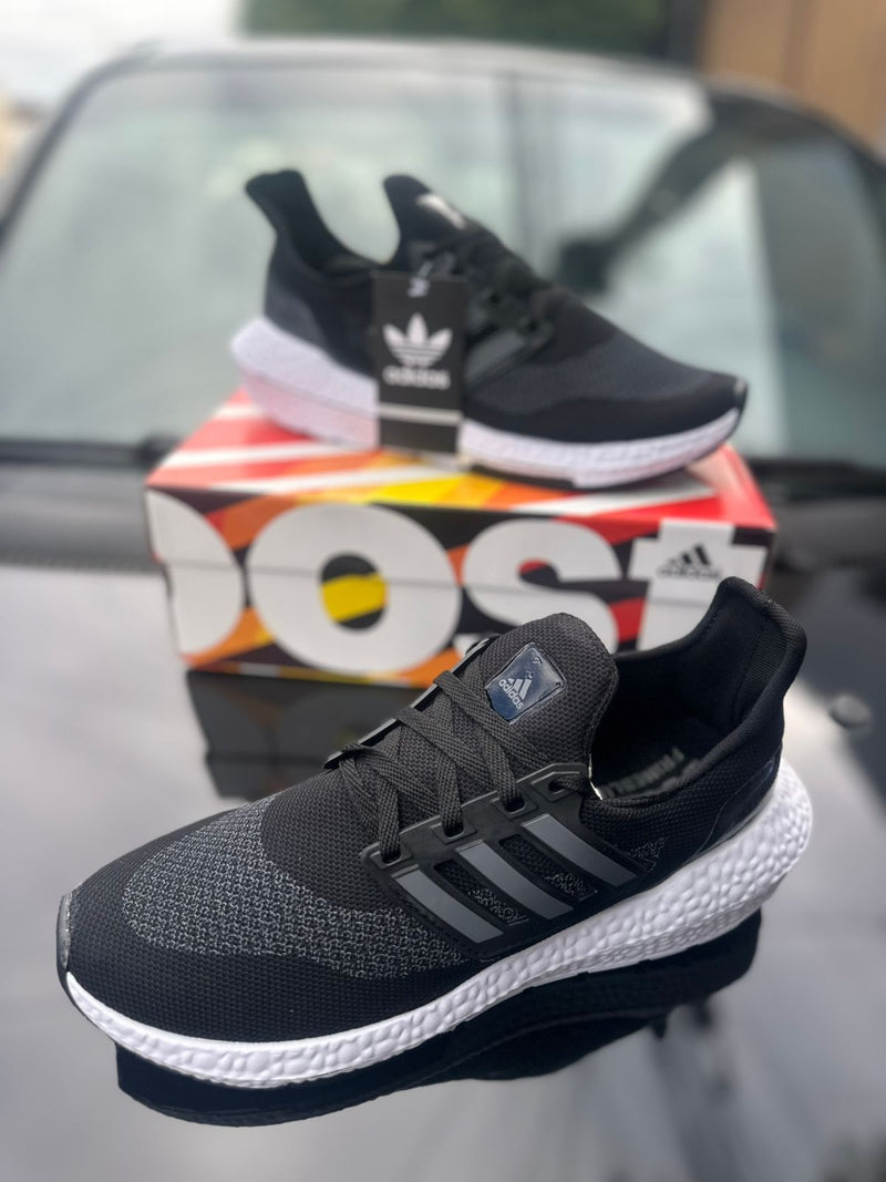 ULTRABOOST